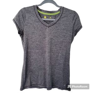 76. Women's Grey Sports/Athletic Sweat Wicking Shirt Size Small